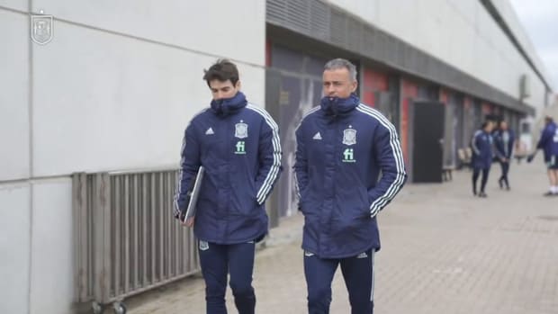 Rondos in training as Spain prepare for friendlies vs Albania and Iceland